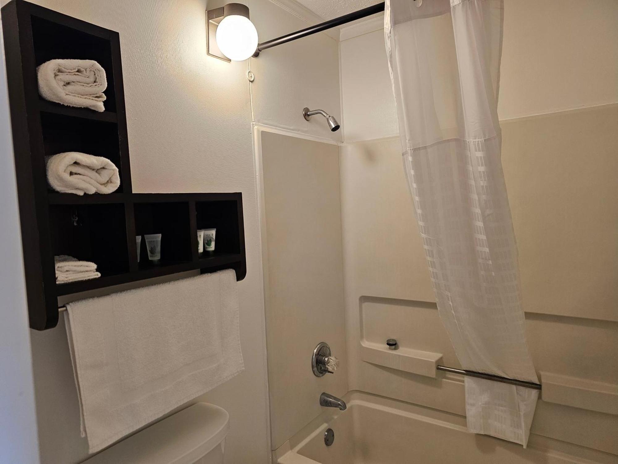 Astoria Hotel West Danville Εξωτερικό φωτογραφία